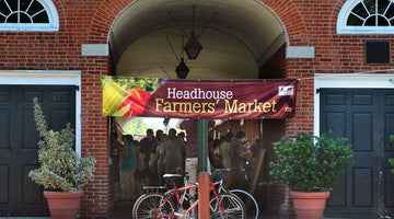 Headhouse Square Farm Market gets National Accolades!